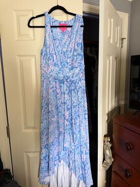 EUC Lilly Pulitzer dress.
I am pretty sure I never wore this dress